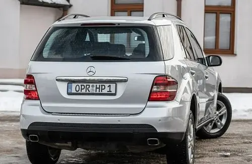 MERCEDES-BENZ ML 