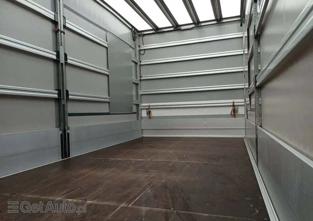 MAN TGE 10 PALET zaw.poduszki 2021r EURO 6 