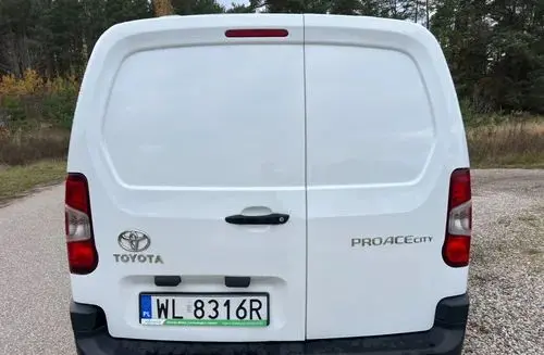 TOYOTA Proace City 