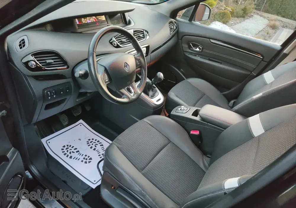 RENAULT Scenic 1.2 TCE Energy Bose Edition