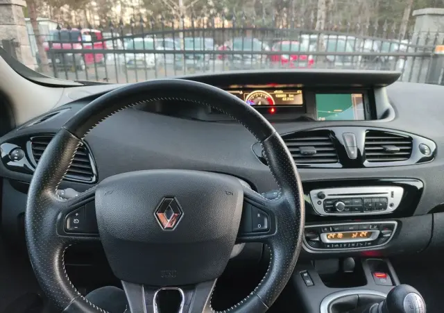 RENAULT Scenic 1.2 TCE Energy Bose Edition