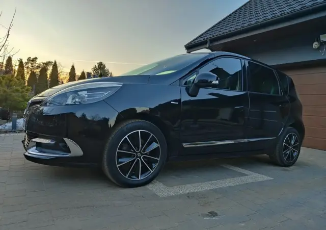 RENAULT Scenic 1.2 TCE Energy Bose Edition