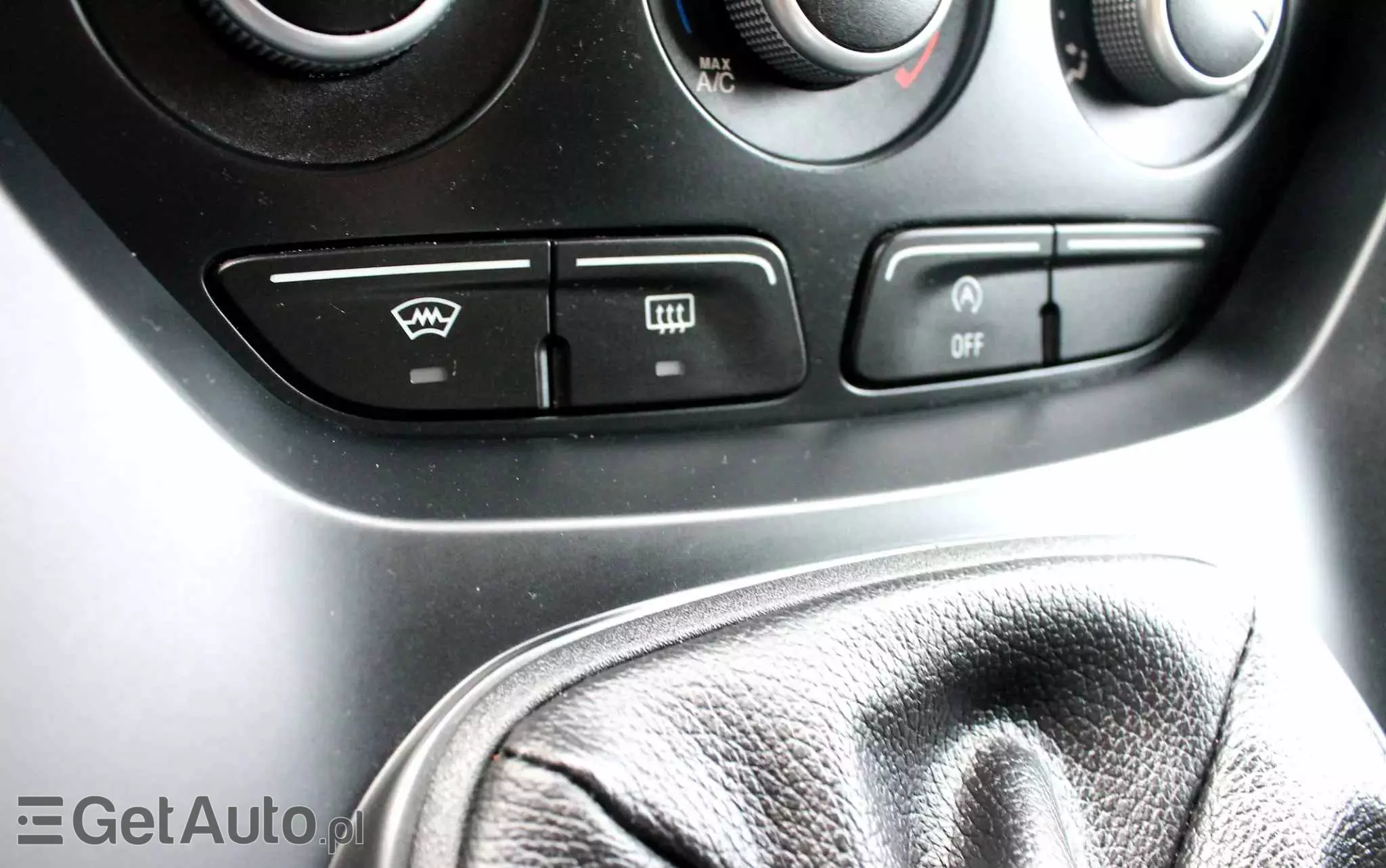 FORD Kuga 1.5 EcoBoost 2x4 Trend