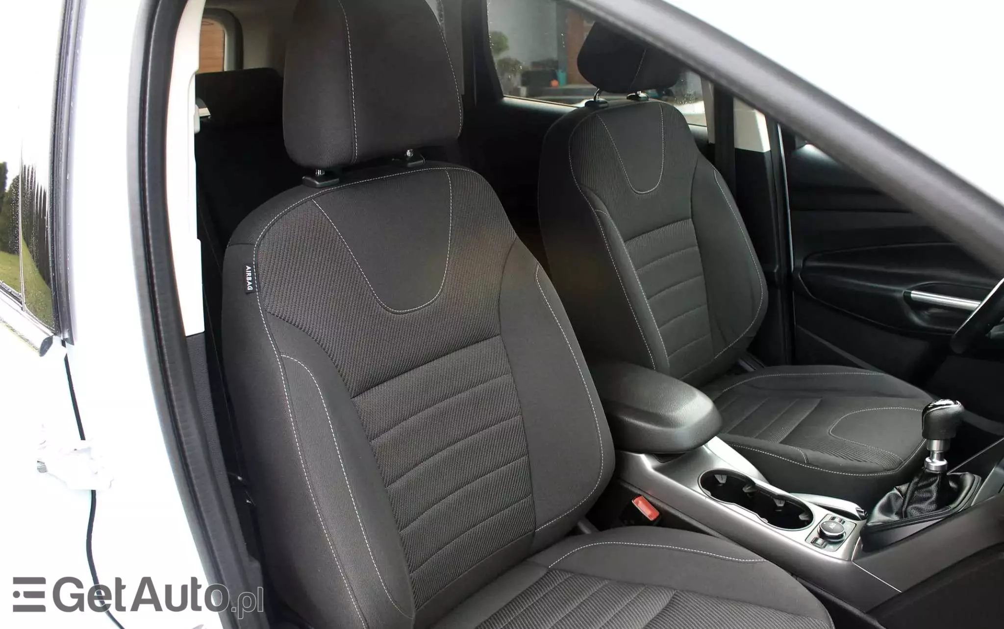 FORD Kuga 1.5 EcoBoost 2x4 Trend