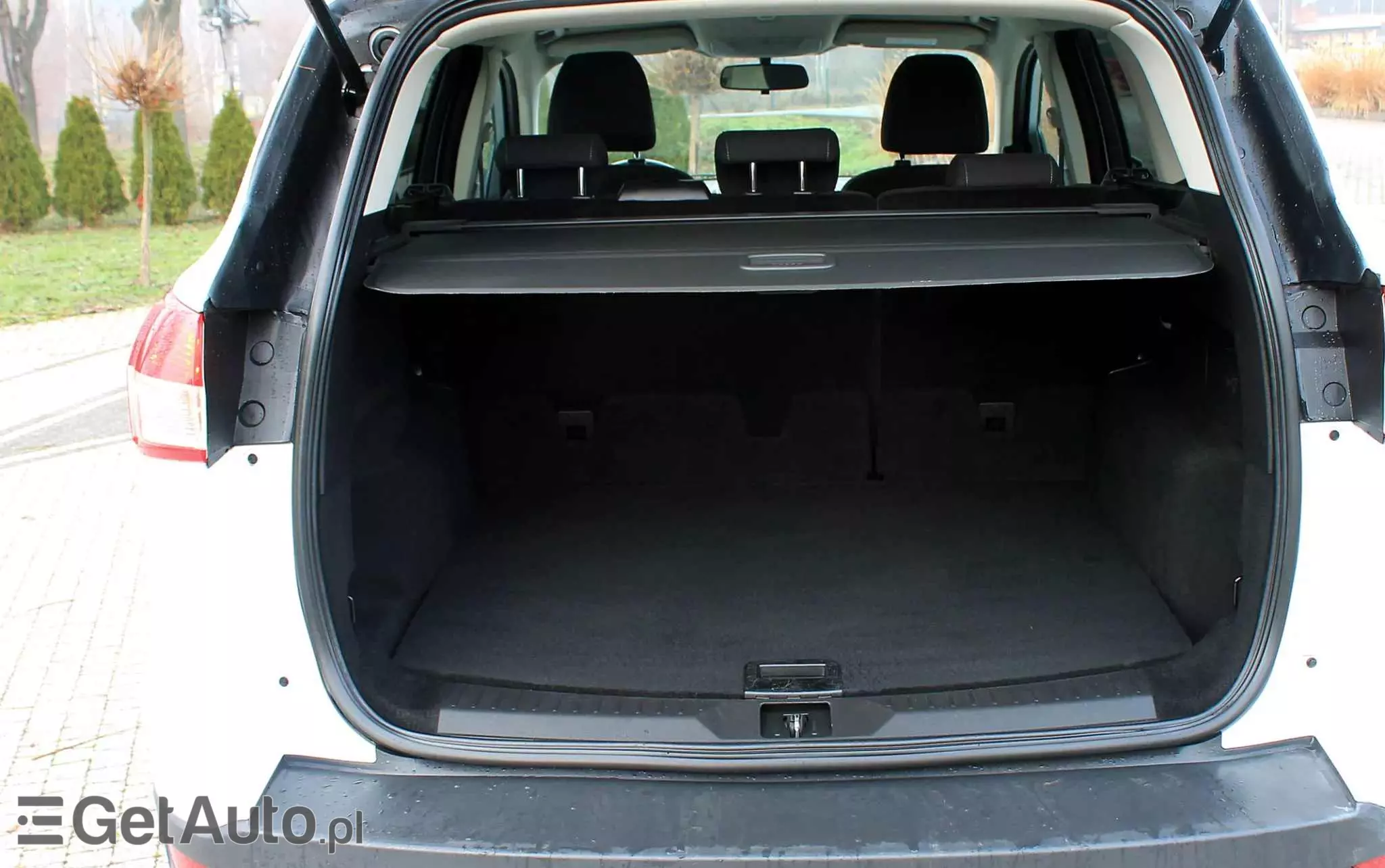 FORD Kuga 1.5 EcoBoost 2x4 Trend