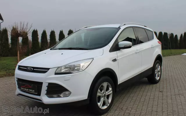FORD Kuga 1.5 EcoBoost 2x4 Trend