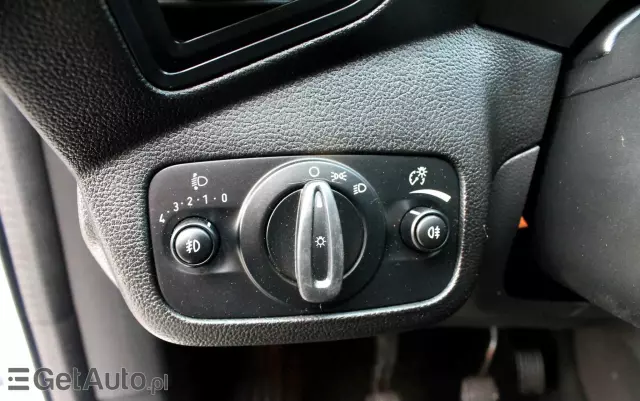 FORD Kuga 1.5 EcoBoost 2x4 Trend