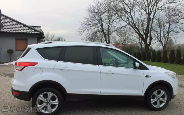 FORD Kuga 1.5 EcoBoost 2x4 Trend