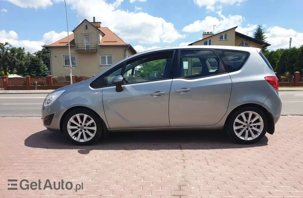 OPEL Meriva 