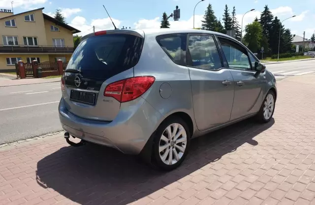 OPEL Meriva 