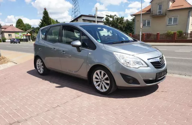 OPEL Meriva 