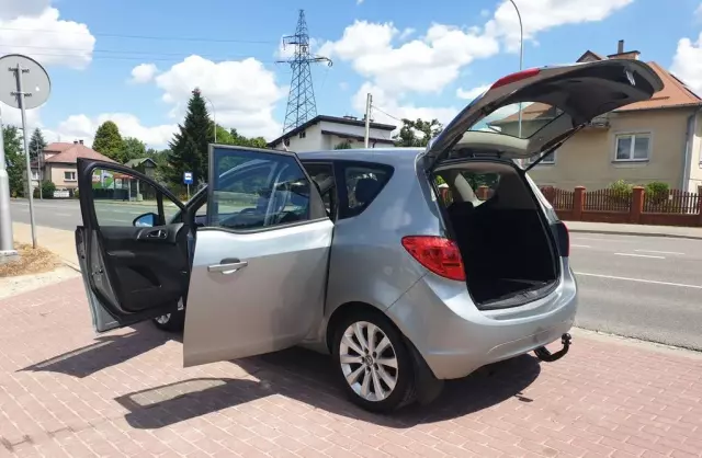 OPEL Meriva 