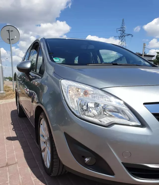 OPEL Meriva 