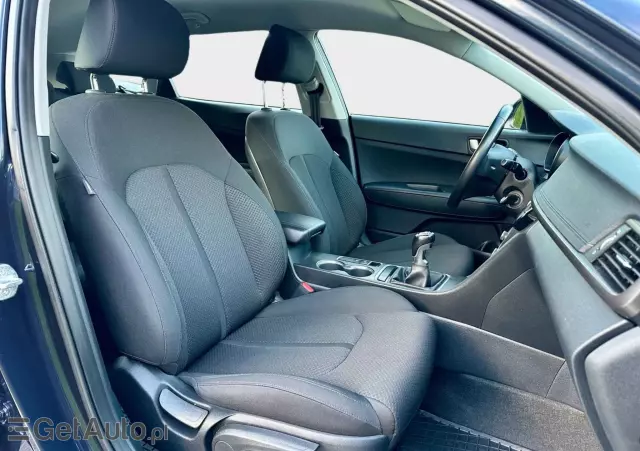 KIA Optima 1.7 CRDI M