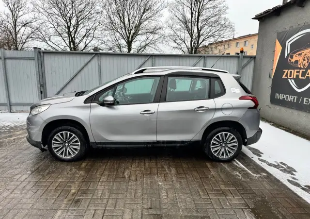 PEUGEOT 2008 1.6 BlueHDi Style