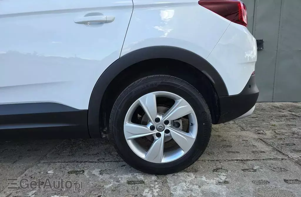 OPEL Grandland 1.2 Turbo (130 KM) Automatic