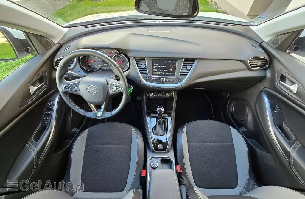 OPEL Grandland 1.2 Turbo (130 KM) Automatic