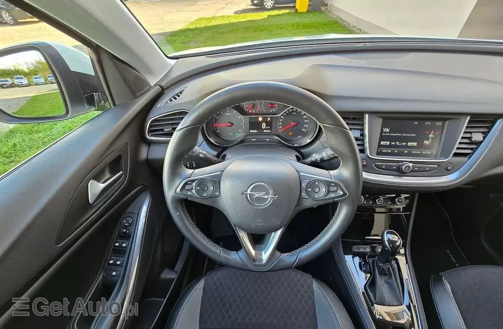 OPEL Grandland 1.2 Turbo (130 KM) Automatic