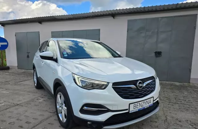 OPEL Grandland 1.2 Turbo (130 KM) Automatic