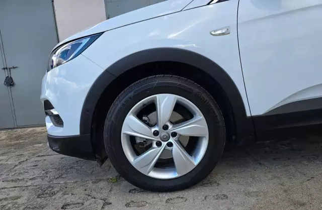 OPEL Grandland 1.2 Turbo (130 KM) Automatic