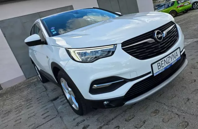 OPEL Grandland 1.2 Turbo (130 KM) Automatic