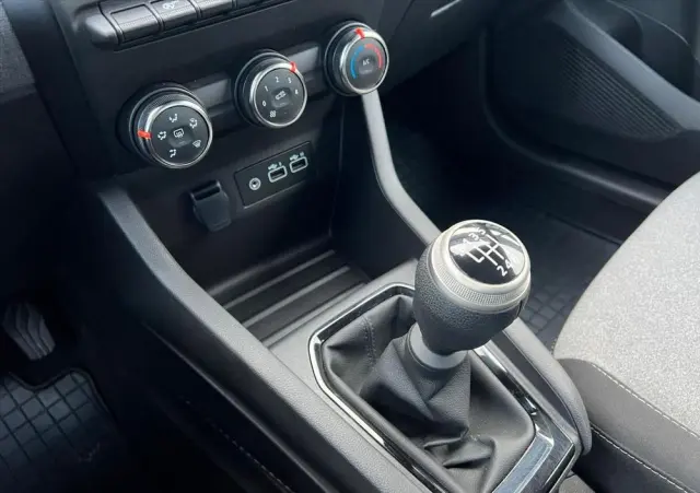 RENAULT Clio 1.0 TCe Evolution