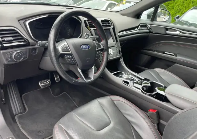 FORD Mondeo 2.0 EcoBlue ST-Line Plus