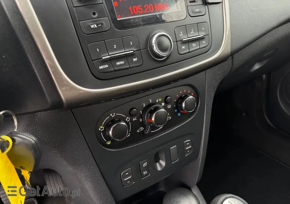 DACIA Logan 1.2 16V 75 Ambiance