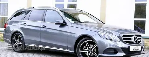 MERCEDES-BENZ Klasa E 