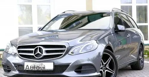MERCEDES-BENZ Klasa E 