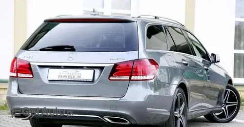 MERCEDES-BENZ Klasa E 