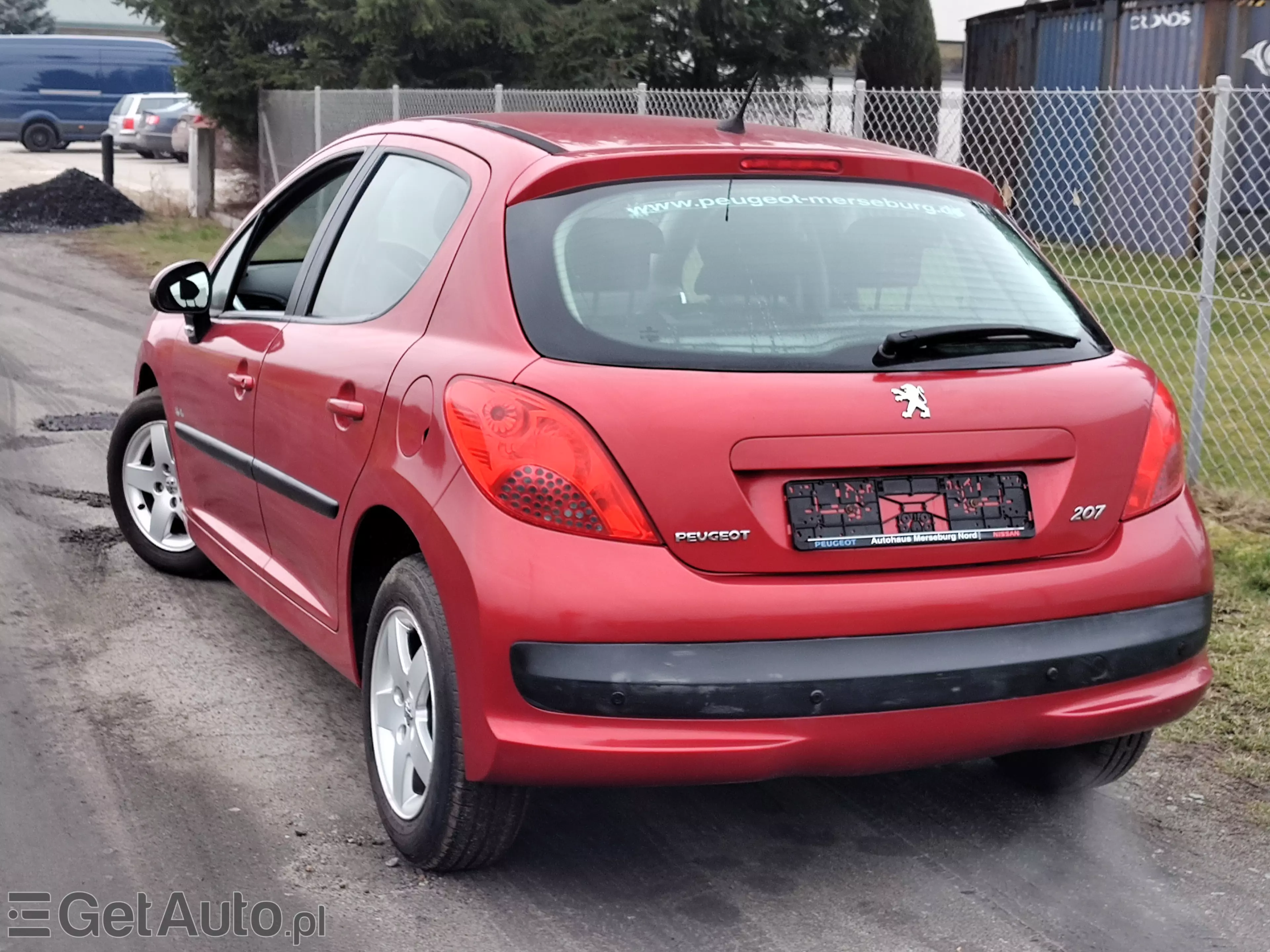 PEUGEOT 207 Presence 75