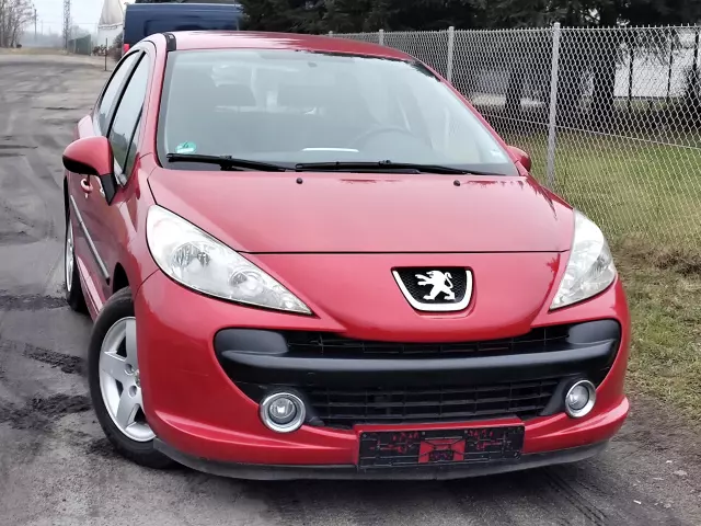 PEUGEOT 207 Presence 75