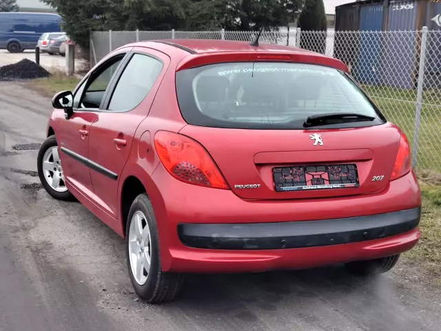 PEUGEOT 207 Presence 75