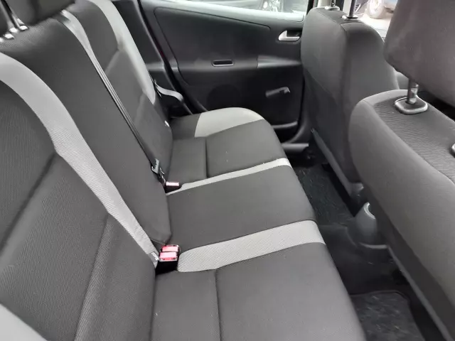 PEUGEOT 207 Presence 75