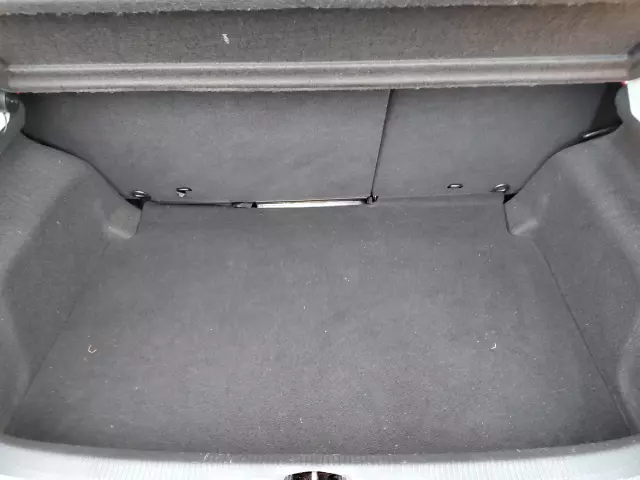 PEUGEOT 207 Presence 75