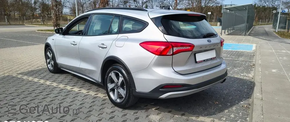 FORD Focus 1.0 EcoBoost STart-Stopp-System ACTIVE