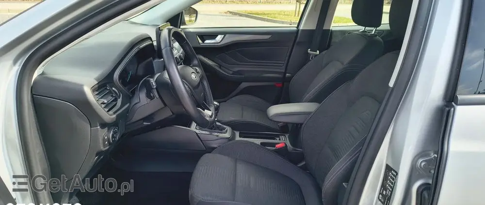 FORD Focus 1.0 EcoBoost STart-Stopp-System ACTIVE