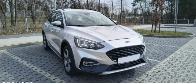 FORD Focus 1.0 EcoBoost STart-Stopp-System ACTIVE