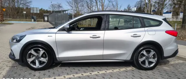 FORD Focus 1.0 EcoBoost STart-Stopp-System ACTIVE