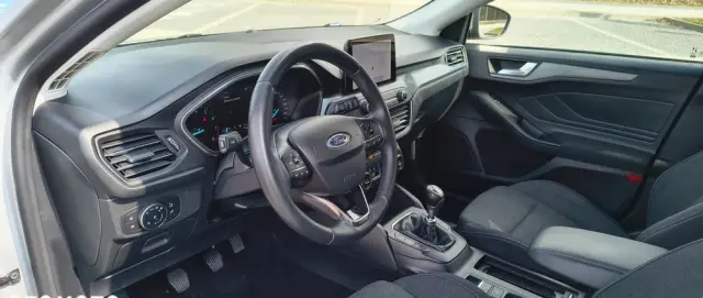 FORD Focus 1.0 EcoBoost STart-Stopp-System ACTIVE