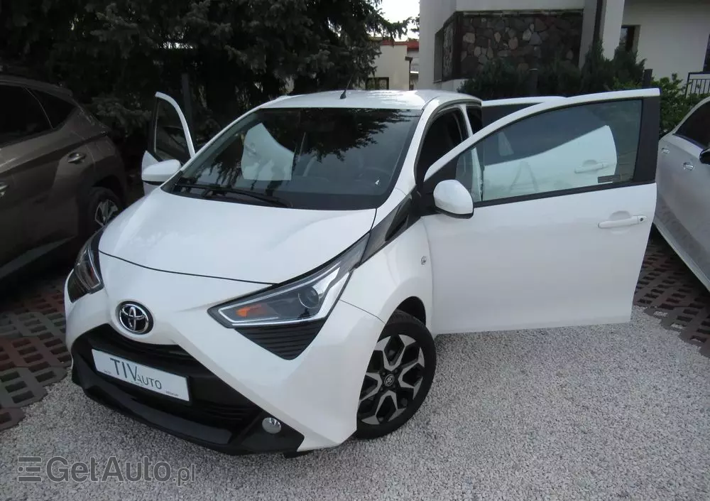TOYOTA Aygo 