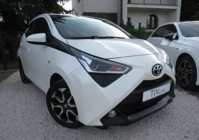 TOYOTA Aygo 
