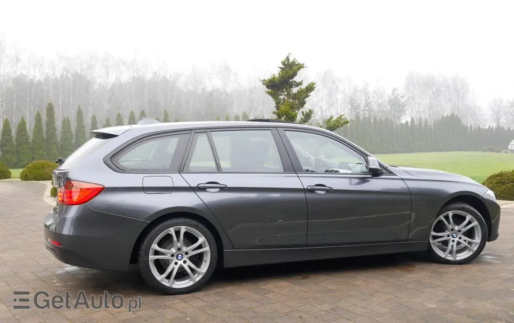 BMW Seria 3 318d