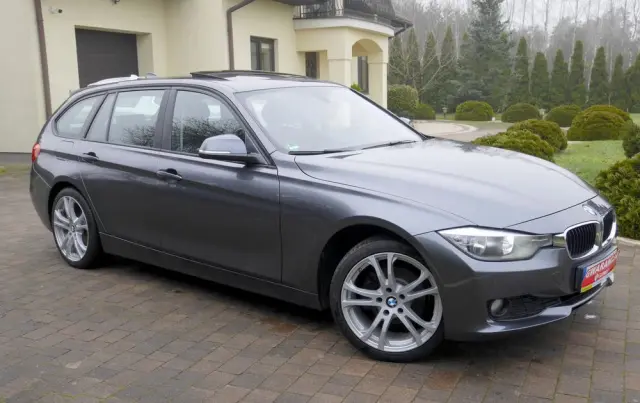 BMW Seria 3 318d