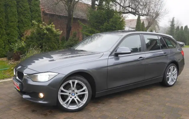 BMW Seria 3 318d