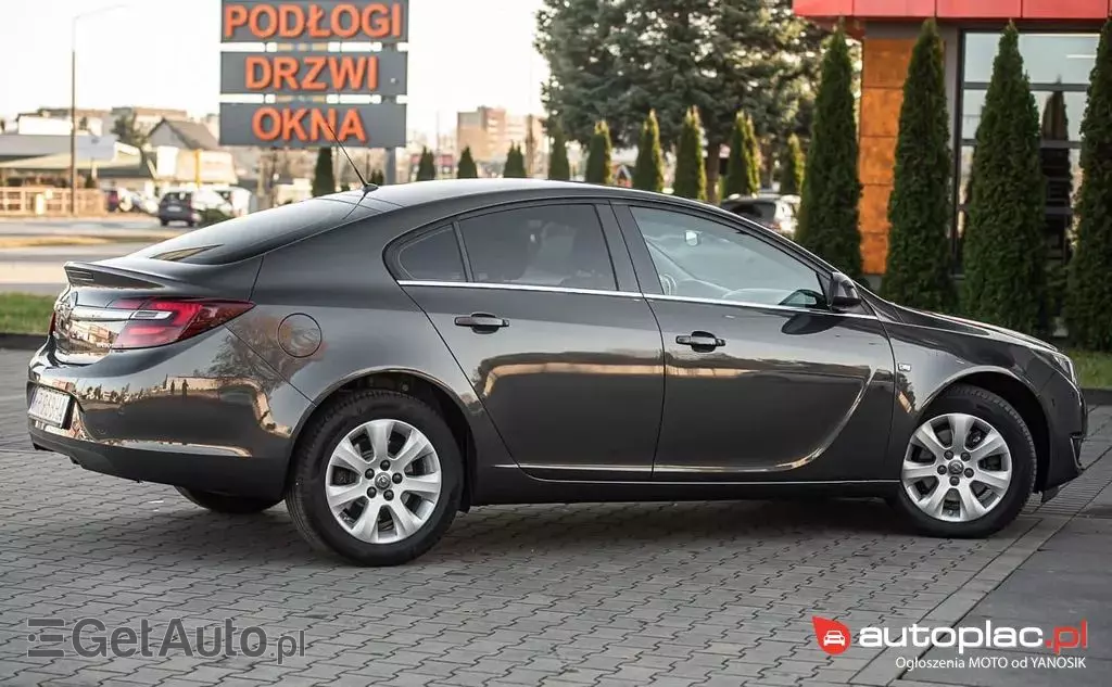OPEL Insignia 