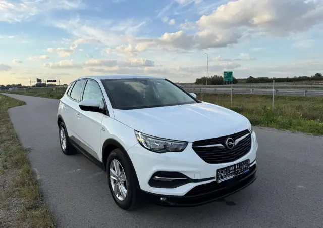 OPEL Grandland X 