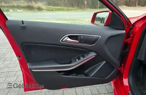 MERCEDES-BENZ Klasa A 