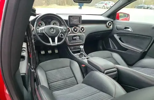 MERCEDES-BENZ Klasa A 